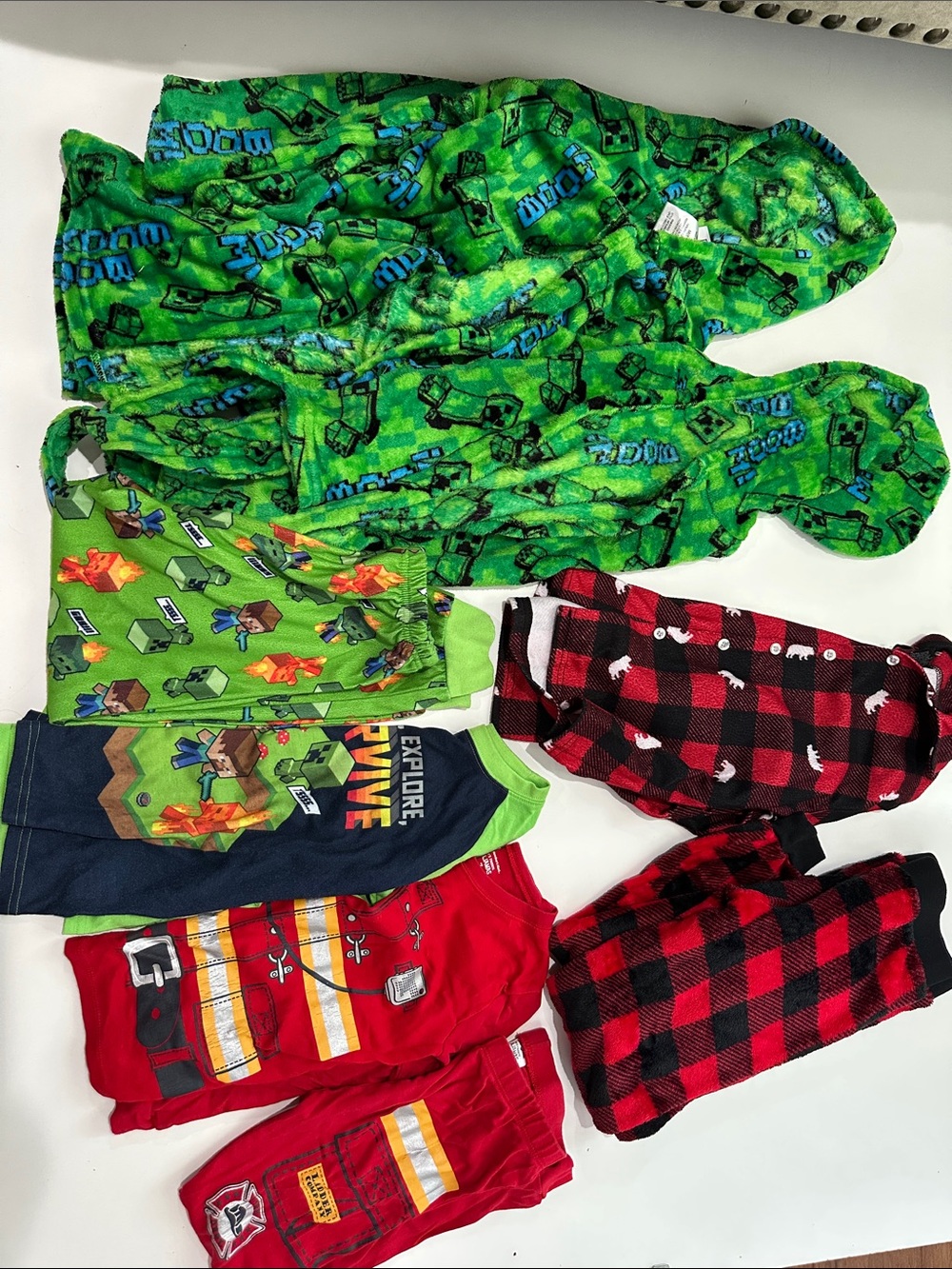 Kids Mixed Pajama Bundle  Size 6-8
